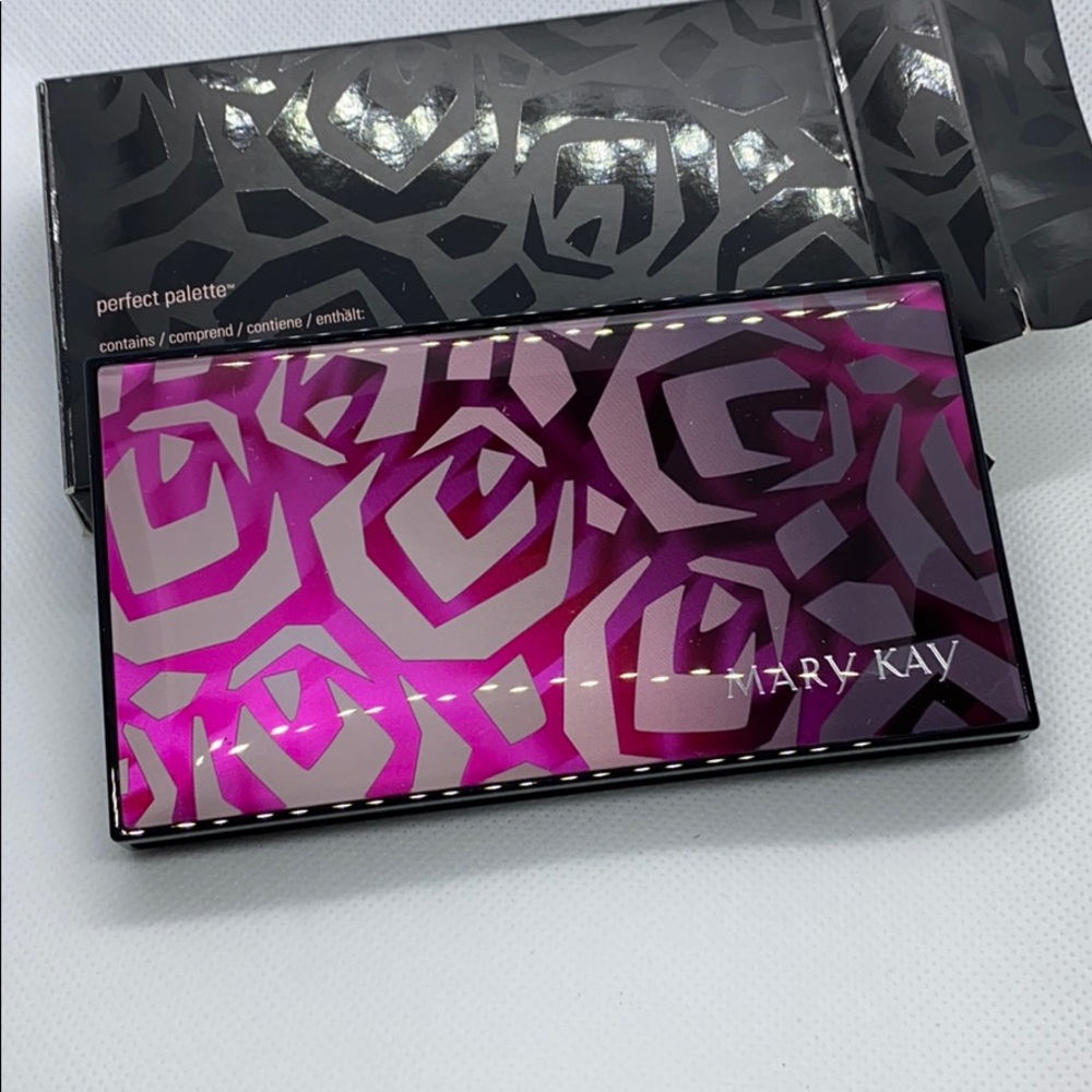 Mary Kay palette